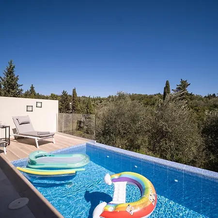 Giardinia Homes With Private Pool * Γαζάτικα