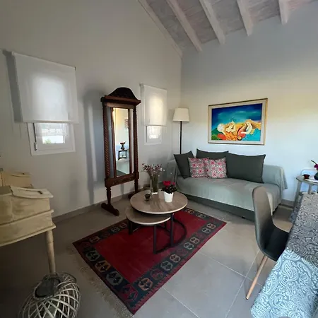 Giardinia Homes With Private Pool Γαζάτικα