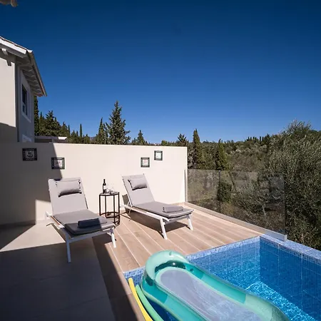 Giardinia Homes With Private Pool *