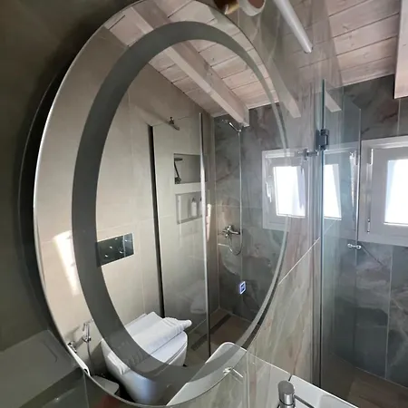 Сasa de vacaciones Giardinia Homes With Private Pool *