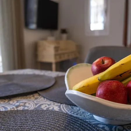 Сasa de vacaciones Giardinia Homes With Private Pool