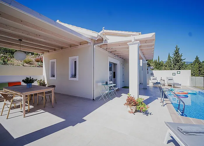 Giardinia Homes With Private Pool Σπίτι διακοπών