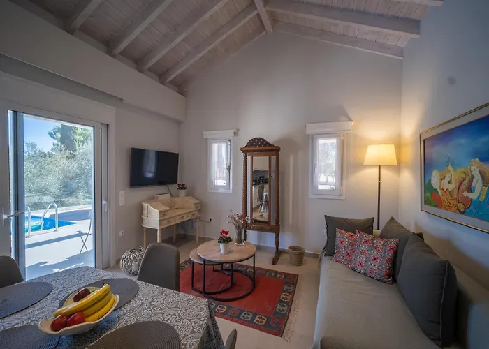 Giardinia Homes With Private Pool Σπίτι διακοπών Γαζάτικα